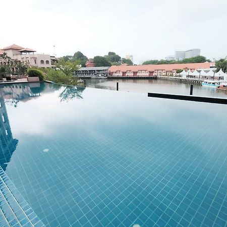 Luxury On Melaka River Exterior foto