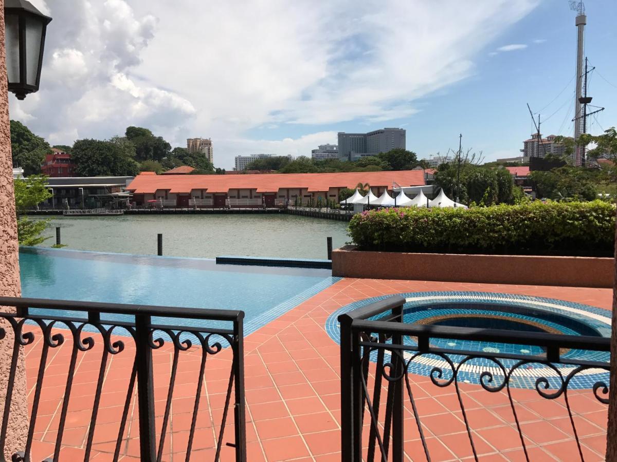 Luxury On Melaka River Exterior foto