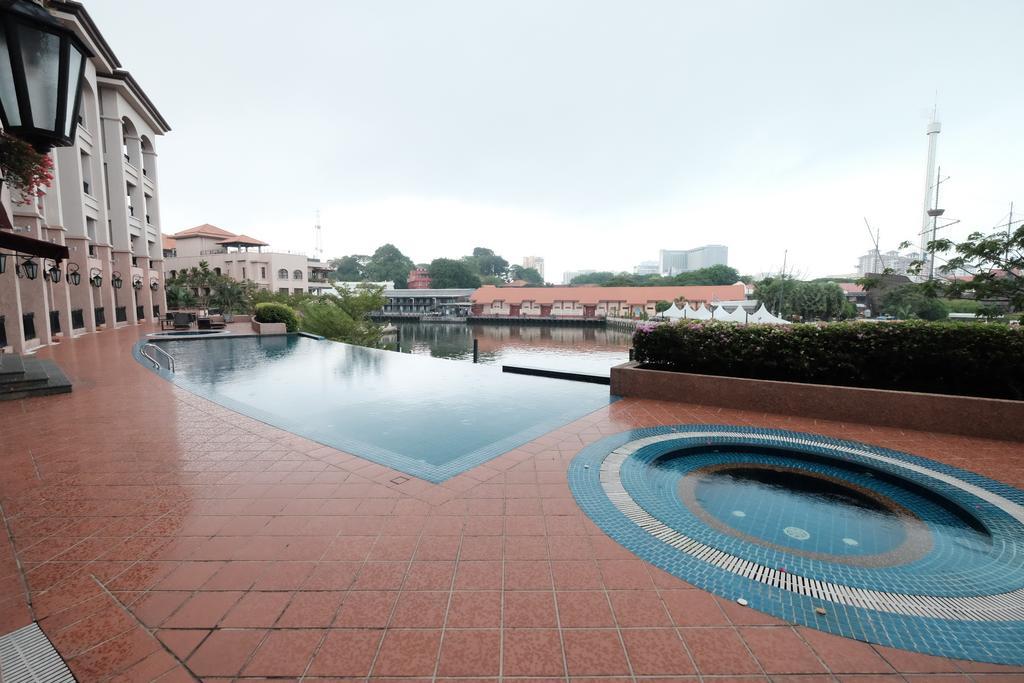 Luxury On Melaka River Exterior foto